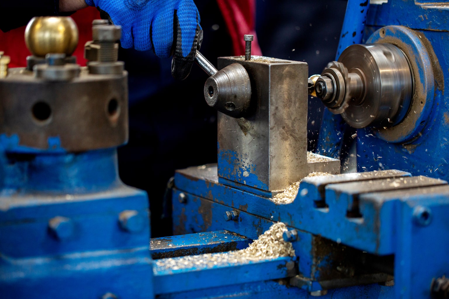 Fresatura e tornitura: il corso professionale con simulatore CNC