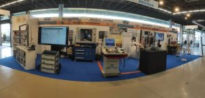 Alla fiera Didacta Italia 2025, Mekhan ha esposto tantissimi macchinari. Nella foto, lo stand Mekhan con tutte le novità.