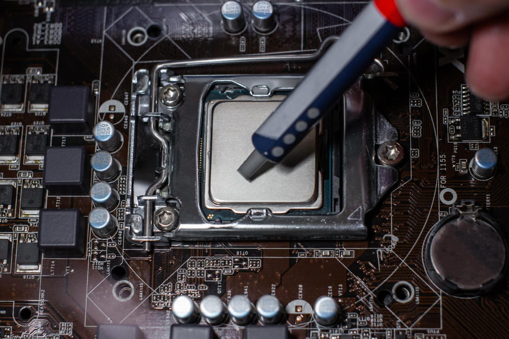 Sviluppo microchip: competenze, formazione e figure professionali